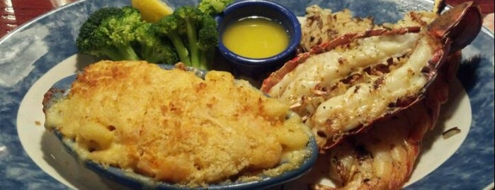 Red Lobster is one of Andre’s Liked Places.