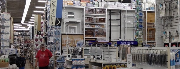 Bed Bath & Beyond is one of Lori'nin Beğendiği Mekanlar.