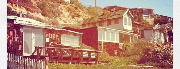 Crystal Cove Beach Cottages is one of CC.