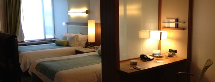 Springhill Suites By Marriott is one of kerryberryさんのお気に入りスポット.