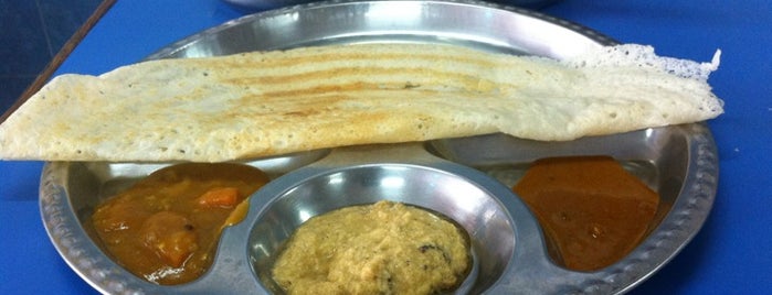 Aru Nasi Daun Pisang is one of Foods.