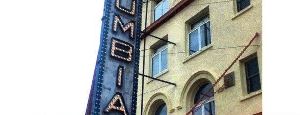 Columbia Theatre is one of Orte, die Gayla gefallen.