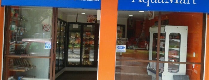 Aquamart Lindavista is one of สถานที่ที่บันทึกไว้ของ Luis.