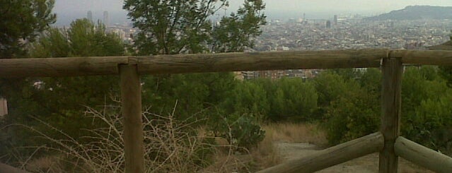 Parc Del Guinardó is one of Lugares favoritos de Waidy.