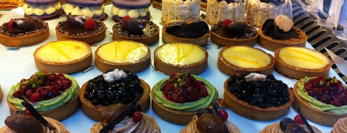 Dominique Saibron is one of Bakery in Paris.