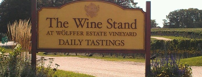The Wine Stand is one of Orte, die Alexandra gefallen.