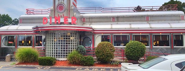 Eveready Diner is one of Man v Food & Triple D spots in Greater New England.