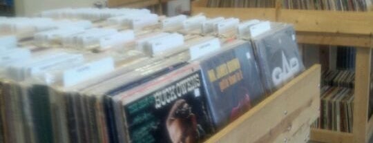 Favorite Records is one of Record Shops: Chicago.