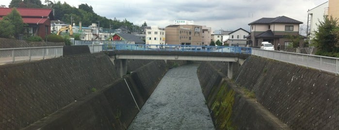 ふれあい橋 (帷子川) is one of 帷子川に架かる橋と周辺の公園・史跡.