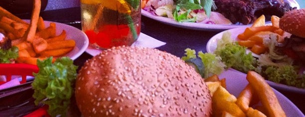 The Sixties Diner is one of Burger World Tour.