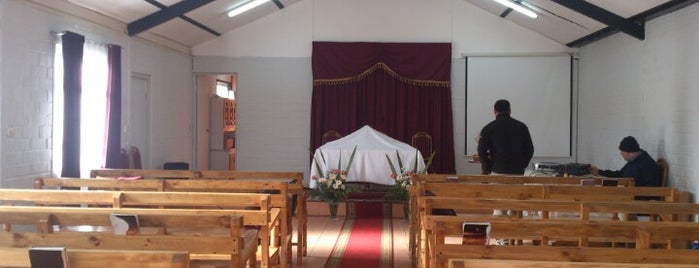 Iglesia Adventista de Mafil is one of Iglesias.