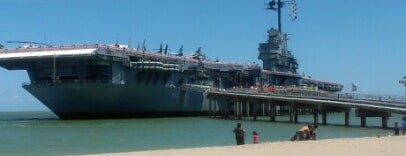 Beach by the USS Lexington is one of Beach Trip.