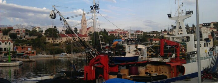 Sumartin - Makarska ferry is one of Назар : понравившиеся места.