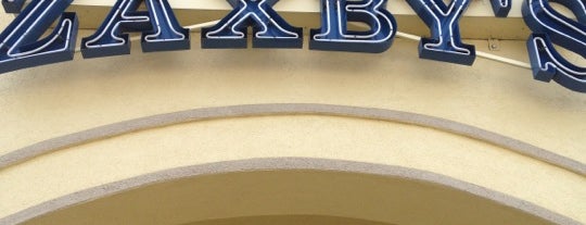 Zaxby's is one of Chadさんのお気に入りスポット.