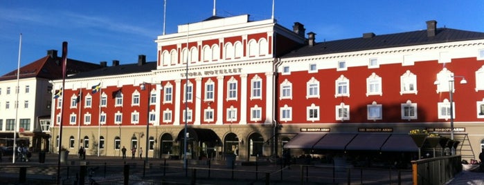 Elite Stora Hotellet is one of สถานที่ที่ Veronica ถูกใจ.