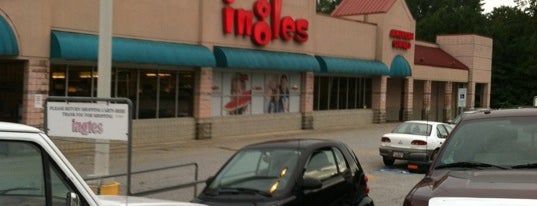 Ingles Market is one of Places I've been.
