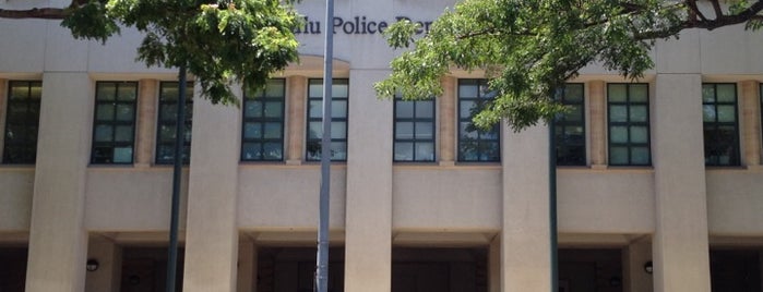 Honolulu Police Department Headquarters is one of Tempat yang Disimpan John.