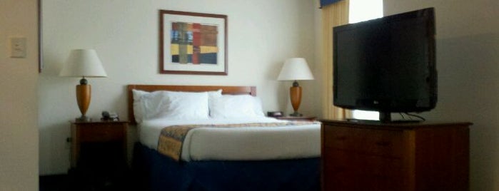 Residence Inn Mt. Olive at International Trade Center is one of Lugares favoritos de Tom.