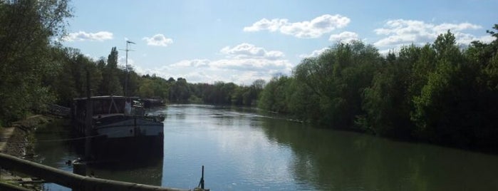 Gournay-sur-Marne is one of j'ai été.