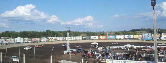 Badlands Speedway is one of Posti che sono piaciuti a Chelsea.