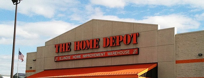 The Home Depot is one of Lugares favoritos de Mike.