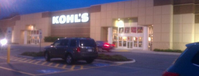 Kohl's is one of Tempat yang Disukai Sandra.