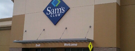 Sam's Club is one of Lieux qui ont plu à T..