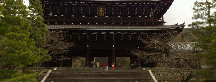 Chion-in Temple is one of [To-do] Japan.