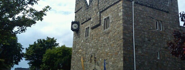 Dalkey / Deilginis is one of Dublin.