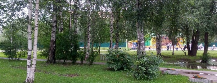 Городской Парк "Березовая Роща" is one of Лобня.