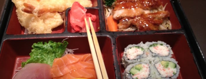 Temaki Sushi is one of Posti che sono piaciuti a Anna.