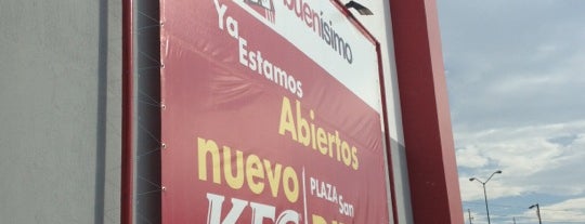 KFC is one of Lugares favoritos de May.
