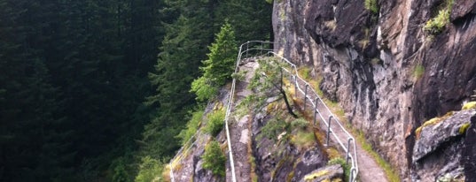 Beacon Rock State Park is one of Heading to Hood River.