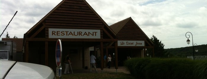 Restaurant Le Saint-Jean is one of Commerçants de St. Amand MONTROND.