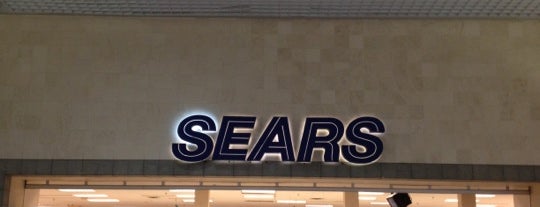 Sears is one of Tiendas.