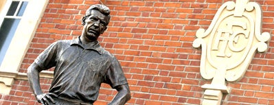 The Johnny Haynes Statue is one of zeus.