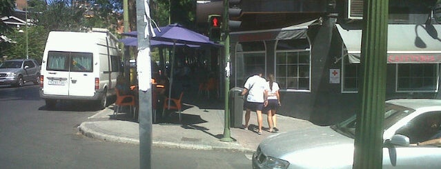 Cafetería Índalo is one of สถานที่ที่บันทึกไว้ของ Josh™ ↙.