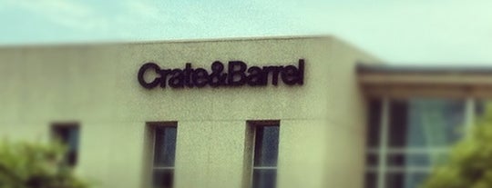 Crate & Barrel is one of Knox Street Dallas.