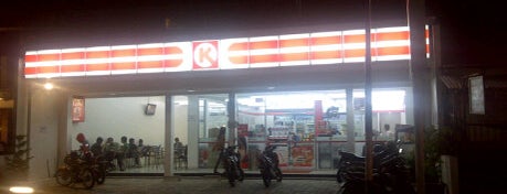 Circle K is one of tempat nongky.