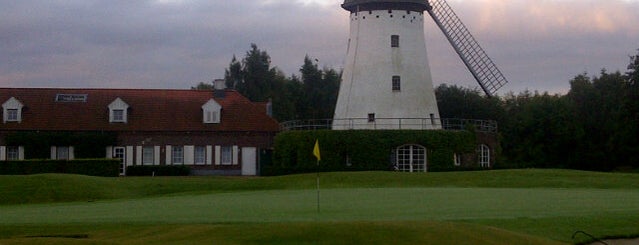 Golf Club Elfrather Mühle e.V. is one of Golf und Golfplätze in NRW.