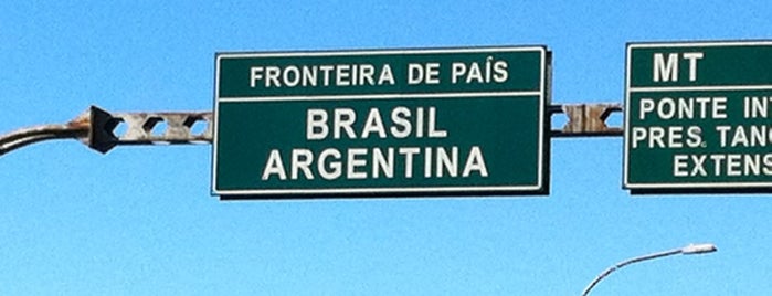 Aduana Brasileira (Receita Federal) is one of สถานที่ที่ Adriano ถูกใจ.