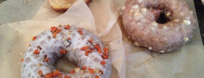 Doughnut Plant is one of Sweet Treats N Desserts.