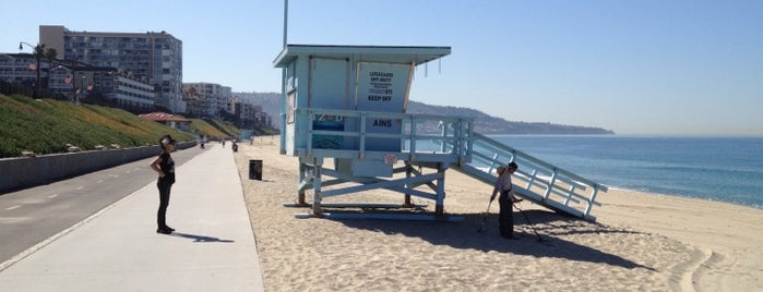 The Beach is one of Lugares favoritos de Steve.