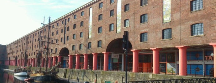 Tate Liverpool is one of Manchespool.