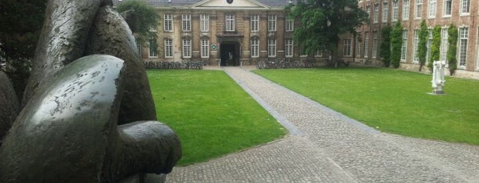 Pauscollege is one of Leuven #4sqCities.