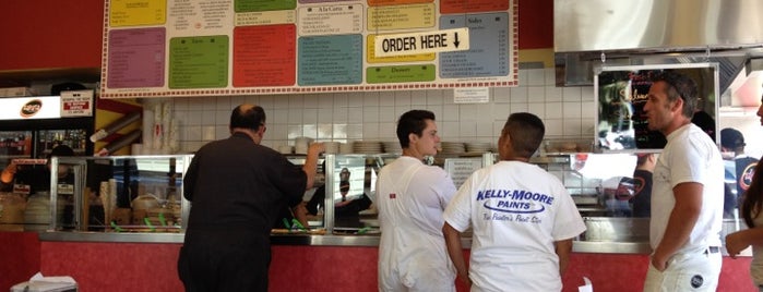 Zapata Mexican Grill is one of Posti che sono piaciuti a Alden.