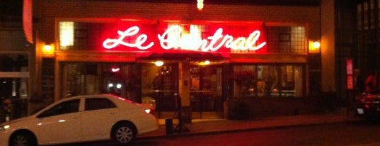Le Central Bistro is one of สถานที่ที่บันทึกไว้ของ Mariianne.