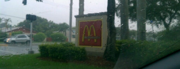McDonald's is one of Lieux qui ont plu à Mark.