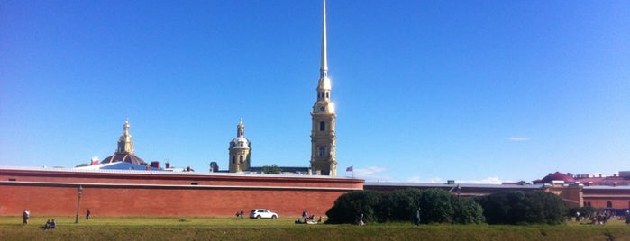 Peter and Paul Fortress is one of All Museums in S.Petersburg - Все музеи Петербурга.