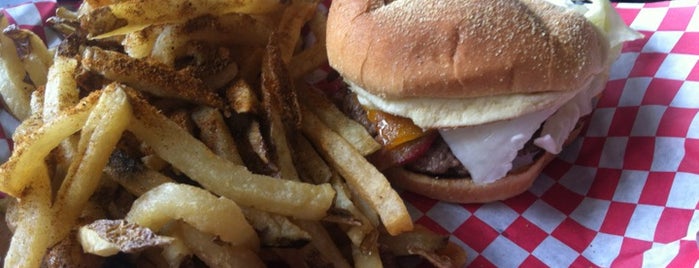 Boardwalk Burgers is one of Food spots.